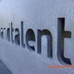 Job-and-Talent-Madrid-suelo-mostrador-paredes-1